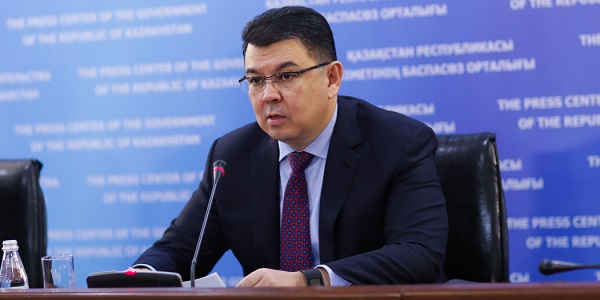 Канат Бозумбаев доложил о темпах перехода к «зеленой экономике»